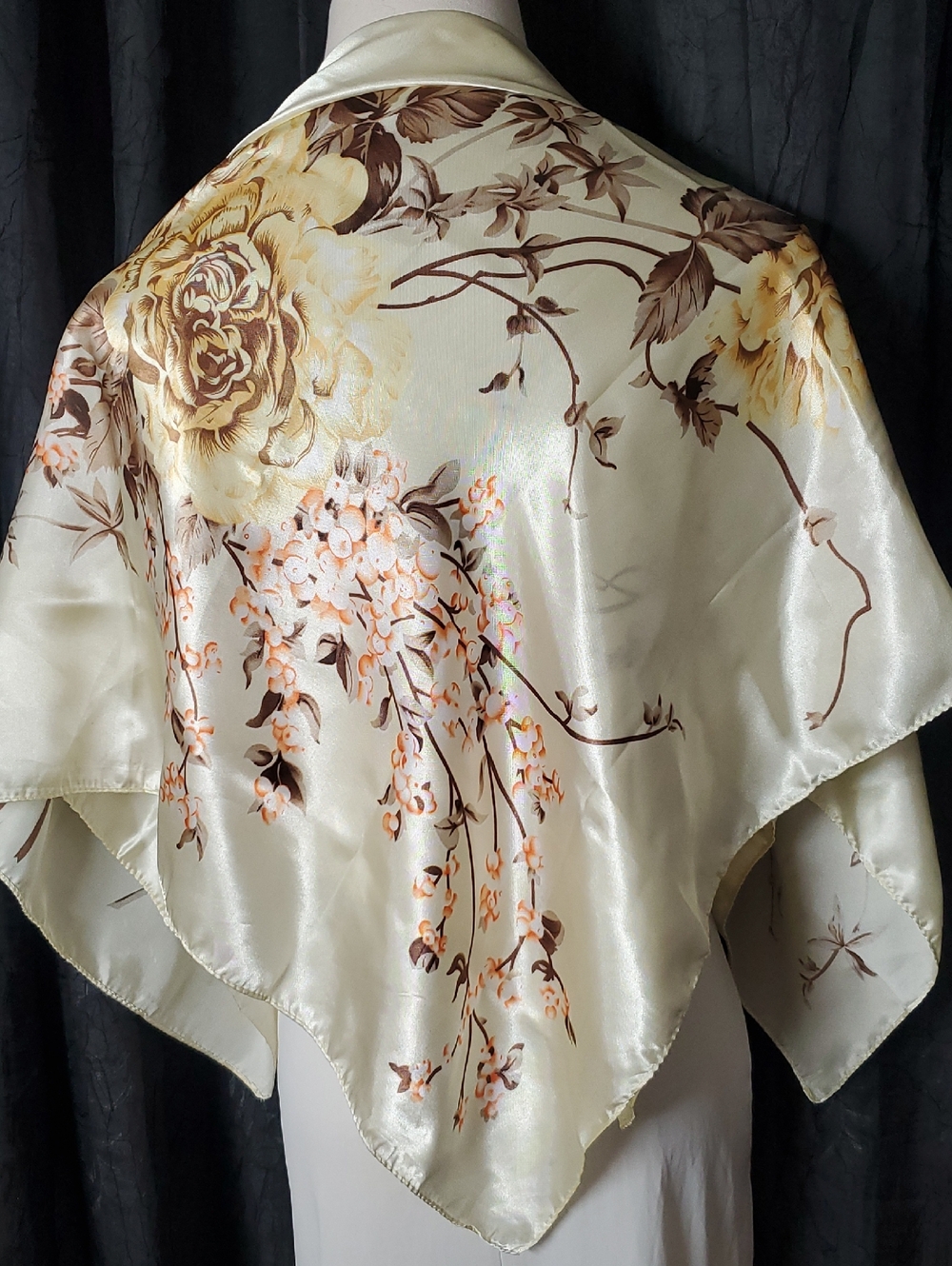 Silk Feeling Satin Scarf YELLOW CREAM ROSES Botanical Floral Large Square 35"